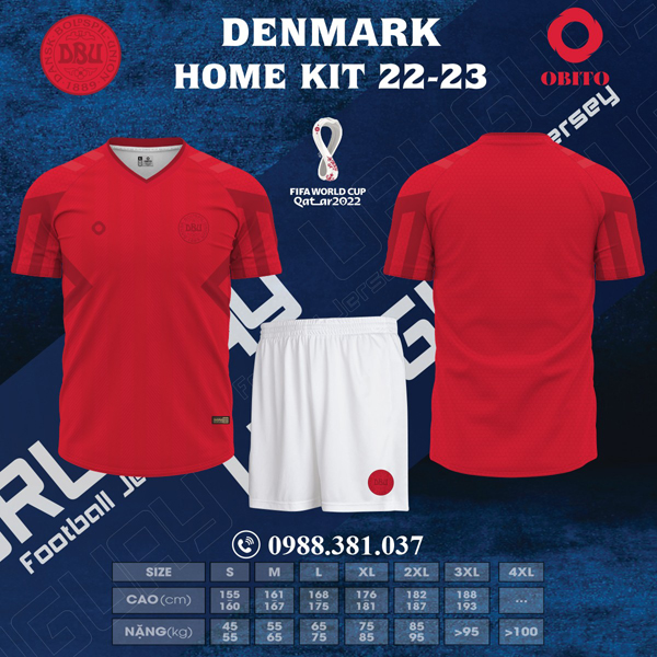 Áo đội tuyển Đan Mạch sân nhà World Cup 2022 đã chiếm được lòng yêu thích của các fan hâm mộ. Và được may với chất vải thoáng mát, thấm hút mồ hôi. Lối thiết kế có 1 0 2 trên thị trường. Và cũng là mẫu áo mới nhất trong bộ sưu tập áo bóng đá đội tuyển của Obito Sport.