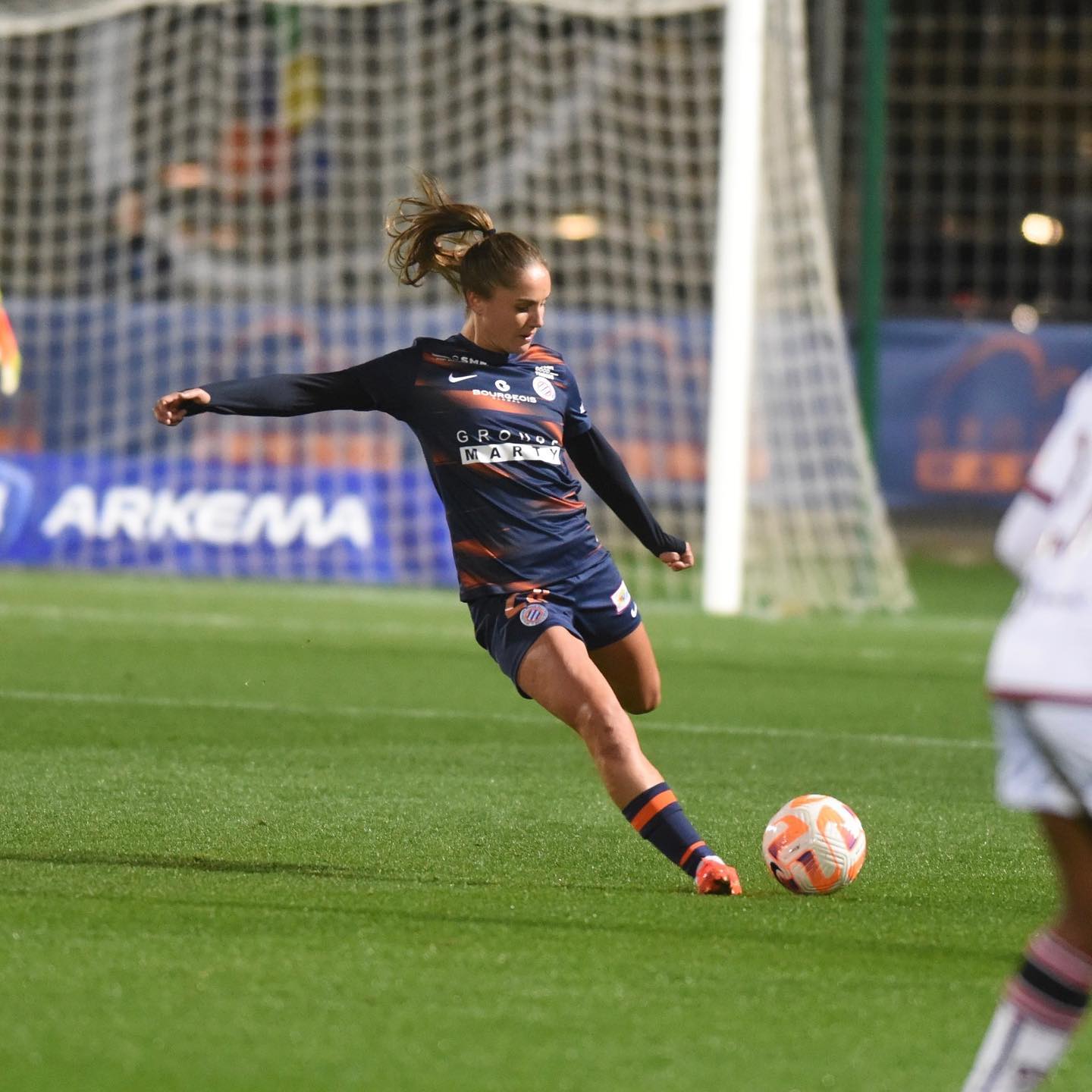 Ấn Tượng Áo Bóng Đá Montpellier 2023 Mùa Giải Ligue