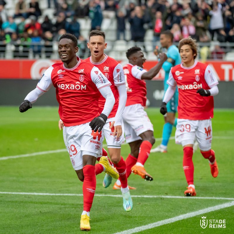 Vẻ Đẹp Áo Bóng Đá Reims 2023 Tại Mùa Giải Ligue - Pháp