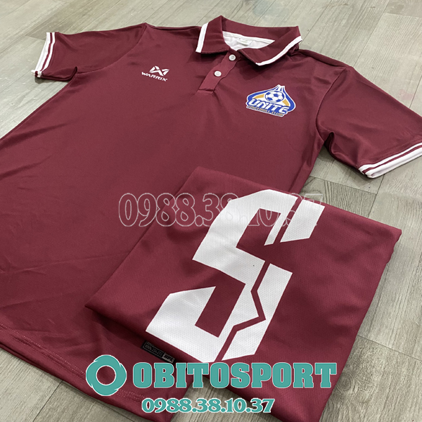 Mẫu áo đấu tự thiết kế màu đỏ đô đẹp