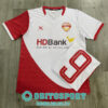 Mẫu áo bóng đá ngân hàng HDBank màu trắng phối đỏ độc lạ