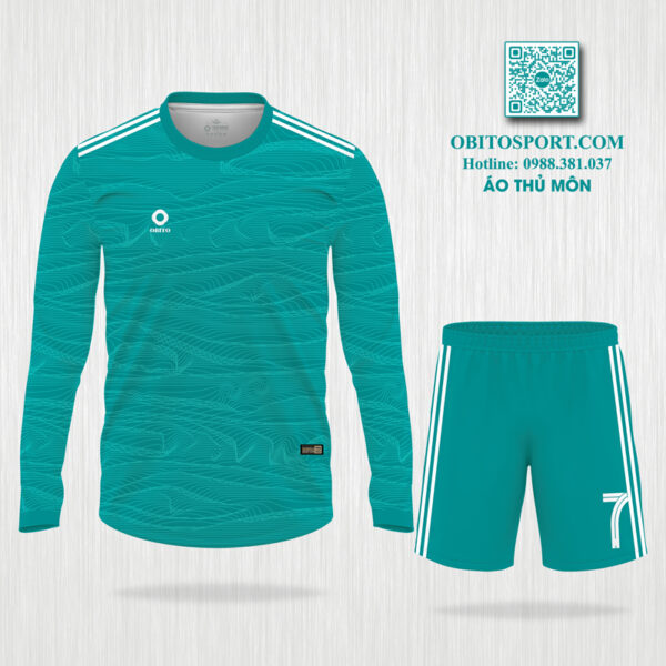 Quần áo thủ môn ấn tượng