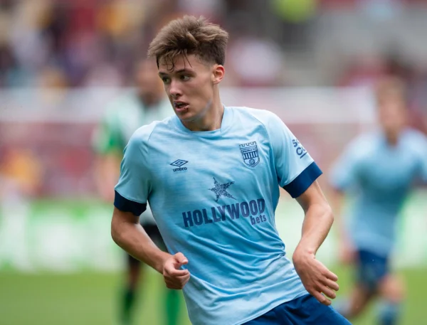 Áo clb Brentford sân khách 23/24